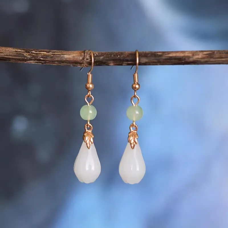 Magnolia Green and White Jade Dangle Earring